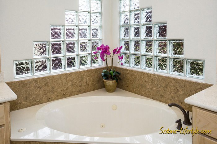 master bath in Chapel area of Sedona home for sale