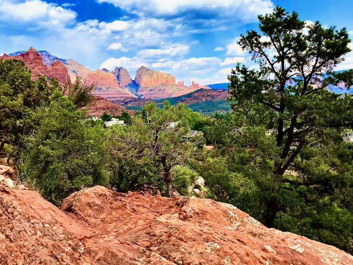 Hiking - Coffeepot Trail - Sheri Sperry can help you with all your Sedona real estate needs. Call 928.274.7355