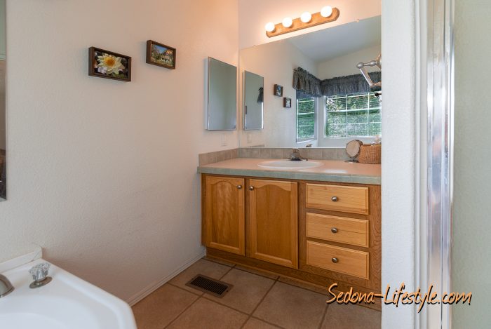 Ensuite - Vanity - Call Sheri Sperry at 928-274-7355 for info