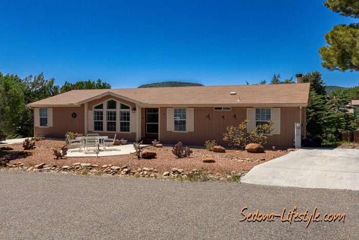 Front view of 40 Beaver St. Sedona AZ 86351 Call Sheri Sperry at 928-274-7355 for info