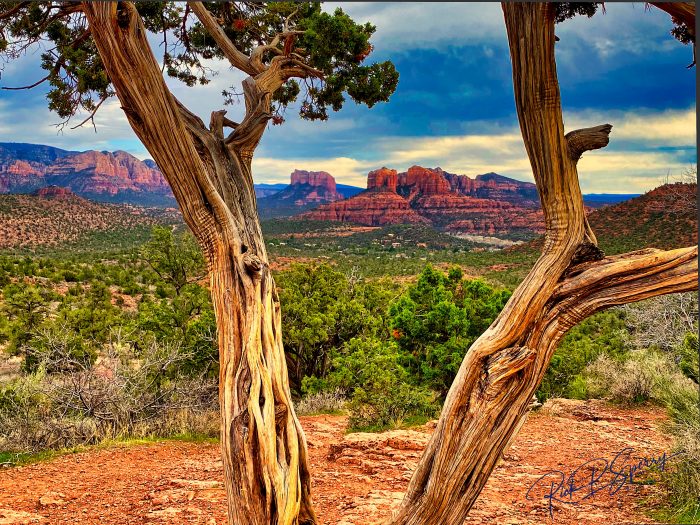 Lovers Knoll - Red Rock Loop Sedona - Call Sheri Sperry at 928.274.7355 for all your Sedona luxury real estate needs