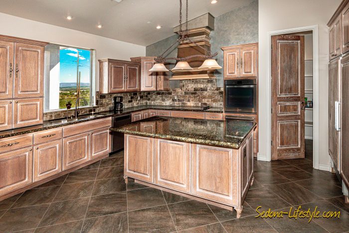 Chefs Kitchen at 2835 S. Quail Canyon Rd, Cottonwood AZ 86326 - For Sale - Call Sheri Sperry for all your real estate needs at 928.274.7355