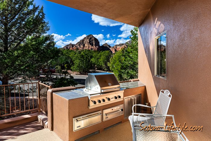 BBQ Outdoor Kitchen on rear patio For mor info Call SHERI SPERRY at 928.274.7355 for all your real estate needs