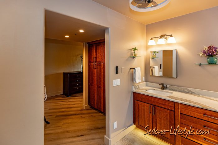 Onwer ensuite, closet, storage, Onwer ensuite, closet, storage,