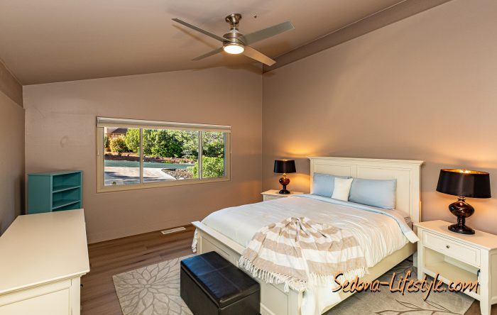 roomy guest suite,