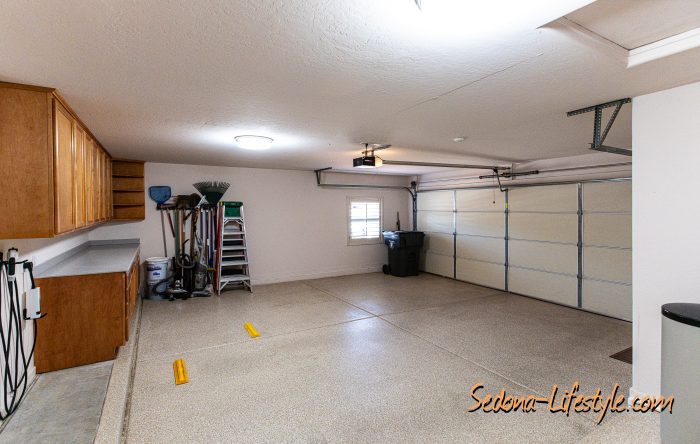 For Sale, Golf Course Home with large oversize 2 car garage, with EV charging station, lots of storage, Call Sheri @928.274.7355