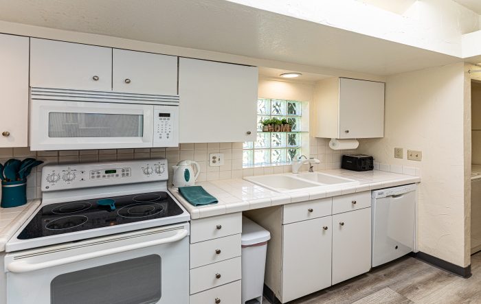 Efficient Kitchen golf course property Call Sheri Sperry @ 928.274. 7355