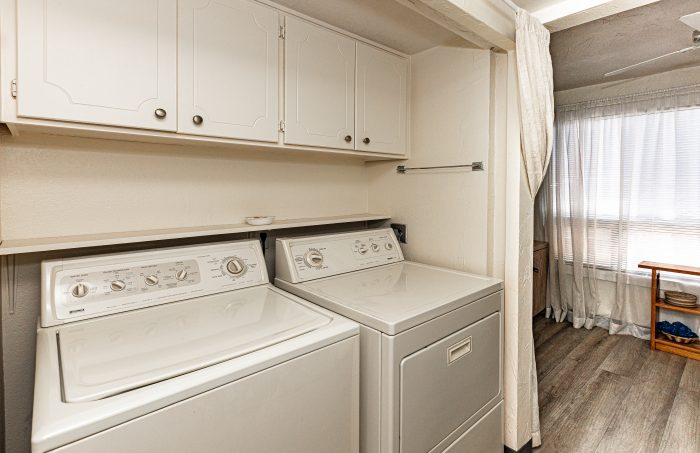 inside laundry - Call Sheri Sperry @928.274.7355 inside laundry - Call Sheri Sperry @928.274.7355