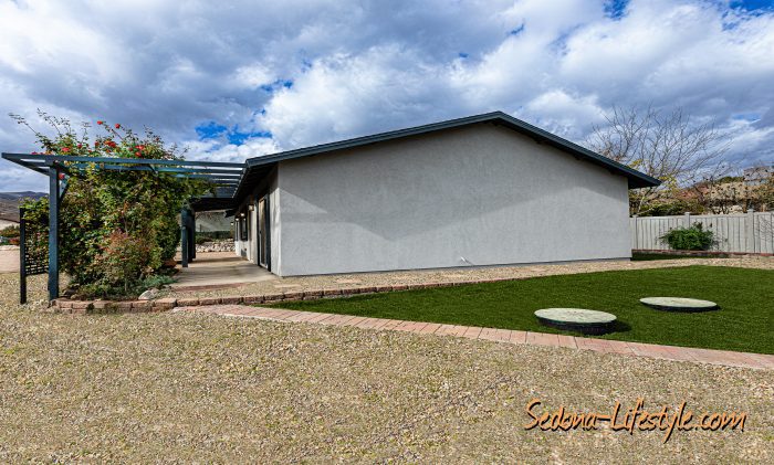 - Side of house - Front view - 1401 E. Foy Dr. Clarkdale AZ 86324 - Home For Sale - Call Sheri Sperry @ 928.274.7355 for all the details and information on this home and other homes in the Verde Valley and Sedona