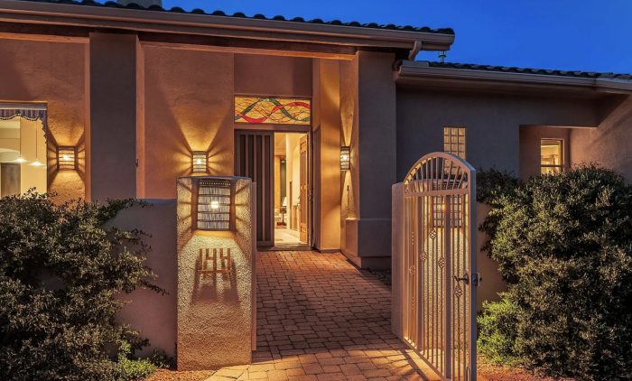 Brought buyers to 144 Via Del Viento Sedona, AZ 86351 - Call Sheri Sperry with CB REalty Sedona at 928.274.7355 for more information Brought buyers to 144 Via Del Viento Sedona, AZ 86351 - Call Sheri Sperry with CB REalty Sedona at 928.274.7355 for more information