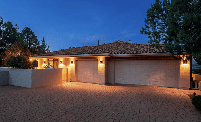 Brought buyers to 144 Via Del Viento Sedona, AZ 86351 - Call Sheri Sperry with CB REalty Sedona at 928.274.7355 for more information Brought buyers to 144 Via Del Viento Sedona, AZ 86351 - Call Sheri Sperry with CB REalty Sedona at 928.274.7355 for more information