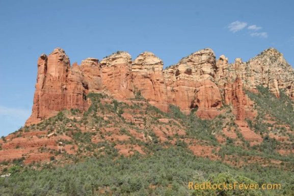 A Look Back At Coffeepot Rock’s Different Faces & The Cottages At Coffeepot